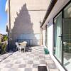 Отель Wehost Apartment With Huge Terrace, фото 10