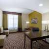 Отель La Quinta Inn & Suites by Wyndham Artesia, фото 4