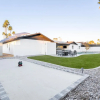 Отель Grayhawk by Avantstay Modern Home w/ Pool, Hot Tub, Bocce, Fire Pit, Pool Table, Putt-putt & Putting, фото 20
