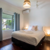 Отель Comfortable Family Home in Mount Hawthorn, Mount Hawthorn, фото 1