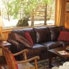 Отель RedAwning Cabin #4N The Bassetts Cabin в Национальном парке Йосемити