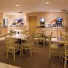 Отель Holiday Inn Express Cleveland-Vermilion, an IHG Hotel, фото 7