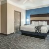 Отель La Quinta Inn & Suites by Wyndham Phoenix I-10 West, фото 6