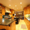 Отель Family Getaway House #1 7 Bedrooms 9.5 Bathrooms Home, фото 2