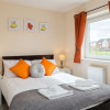 Отель Luxury Two Bed Apartment With Parking - Wolverhampton, фото 4