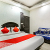 Отель OYO 70020 Hotel Geetanjali Inn, фото 3