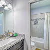 Отель Modern Houston Townhome - 3 Mi to Downtown!, фото 20