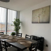Отель Lapwing - Sleeps up to 6, Fabulous panoramic city views, 12th Floor 2 bed city centre apartment, Per, фото 10