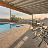Отель Desert Getaway w/ Pool, 2 Mi to Lake Havasu!, фото 17