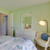 Отель Sarasota Escape w/ Lanai, Lake & Sunset Views, фото 7