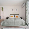 Отель WestSide Garden Apartments by Urbanrent, фото 2