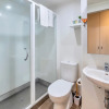 Отель Chic 3 Bedroom City Central with Parking, фото 22