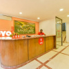 Отель OYO Flagship 45564 Hotel Woodlands, фото 1