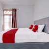 Отель OYO 92067 Sekar Gadung Homestay Syariah, фото 7