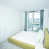 Отель High view 2 Bedroom apt - Woolwich, фото 4