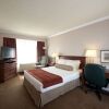 Отель Capital Hill Hotel & Suites, фото 32