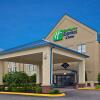 Отель Holiday Inn Express & Suites Scottsburg, an IHG Hotel, фото 1