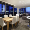 Отель Southbank Apartments - Freshwater Place, фото 35