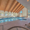 Отель Private Hot Tub,clubhouse Access, Close To Slopes 4 Bedroom Home by RedAwning, фото 24