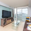 Отель DT City 1 BR by Jays, MTCC, CN Tower, фото 8