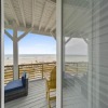 Отель A Shore Thing 1 - Oceanfront And Dog Friendly! Private Beach Access! 3 Bedroom Townhouse by RedAwnin, фото 17