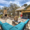 Отель New Hill Country Dream House With Pool Table and Firepit and Gameshed, фото 17