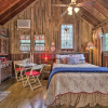 Отель Snuggle Inn Wimberley Cabin w/ Fire Pit + Deck, фото 6