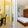 Отель Golden Walls Homestay, фото 6