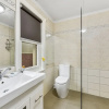 Отель Wyatt Guest House, фото 9