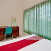 Отель Oyo 91572 Kost Esklusif Barokah, фото 14
