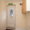 Отель Newly Refurbished Studio, 20mins to London Bridge, фото 9