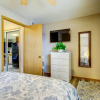 Отель Village of Four Seasons Condo w/ Lake Access, фото 5
