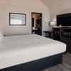 Отель SureStay Hotel by Best Western Virginia Beach Royal Clipper, фото 21
