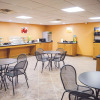 Отель Quality Inn & Suites Ames Conference Center Near ISU Campus, фото 25