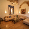 Отель w Magnificent 6BR House w AC in Cartagena, фото 13