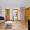 Отель 1-bd 1-wc Newly Renovated Located 5 Minutes From Old Port Montreal в Монреале