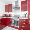 Отель Cozy Nightlife 1 Bedroom Apartment, фото 3