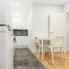 Отель Britannia House 1 bed apartment, фото 12