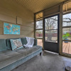 Отель Renovated Home: Private Yard, Near Austin Hotspots, фото 16