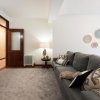 Отель LovelyStay - Newly Decorated 2BR Flat with Free Parking, фото 28
