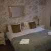 Отель 5 Bedrooms/sleeps 10-12/free Wifi & Parking/garden, фото 6