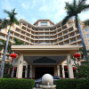 Отель Sanya Golden Phoenix Sea View Hotel, фото 1