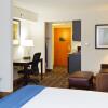 Отель Holiday Inn Express & Suites Greenville - Downtown, an IHG Hotel, фото 4