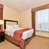 Отель Quality Inn & Suites, фото 2