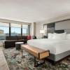 Отель DoubleTree by Hilton Chicago - Magnificent Mile, фото 4