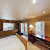 Отель New Listing! Heavenly W/ Private Hot Tub 3 Bedroom Home, фото 11