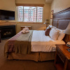 Отель Canyons Village Location Oversized Deck Off by RedAwning - Save 20% on 7+ Nights!, фото 27