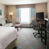 Отель Hampton Inn & Suites Lincoln - Northeast I-80, фото 4