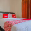 Отель OYO 1621 Rahayu Residence Syariah, фото 3