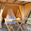 Отель French Nateko Glamping Tent, фото 11